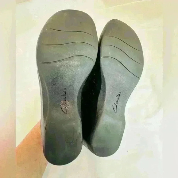 Clarks Collection size 7.5 black patent leather. - Picture 6 of 6